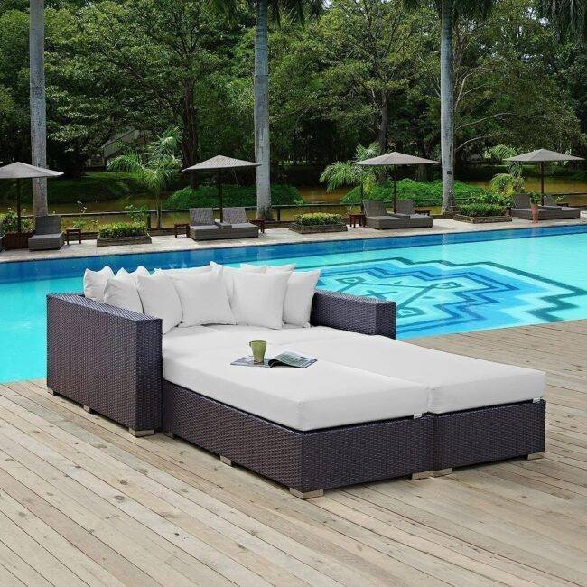 3pcs Outdoor Rattan & Wicker Sofa Daybed (Dark Brown/White)