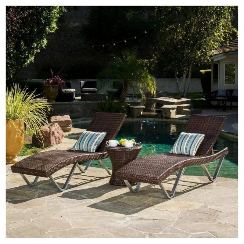 DEVOKO Outdoor Lounge Chairs & Table Set (Dark Brown)
