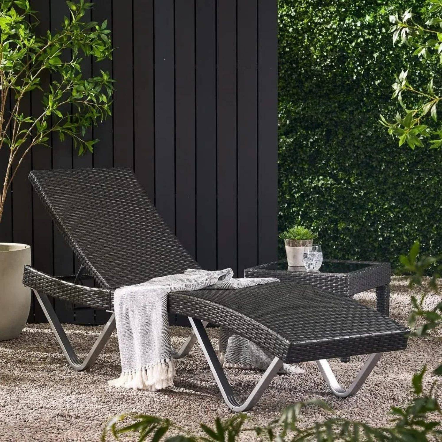 DEVOKO Waterproof Wicker Rattan Sunbed (Dark Brown)