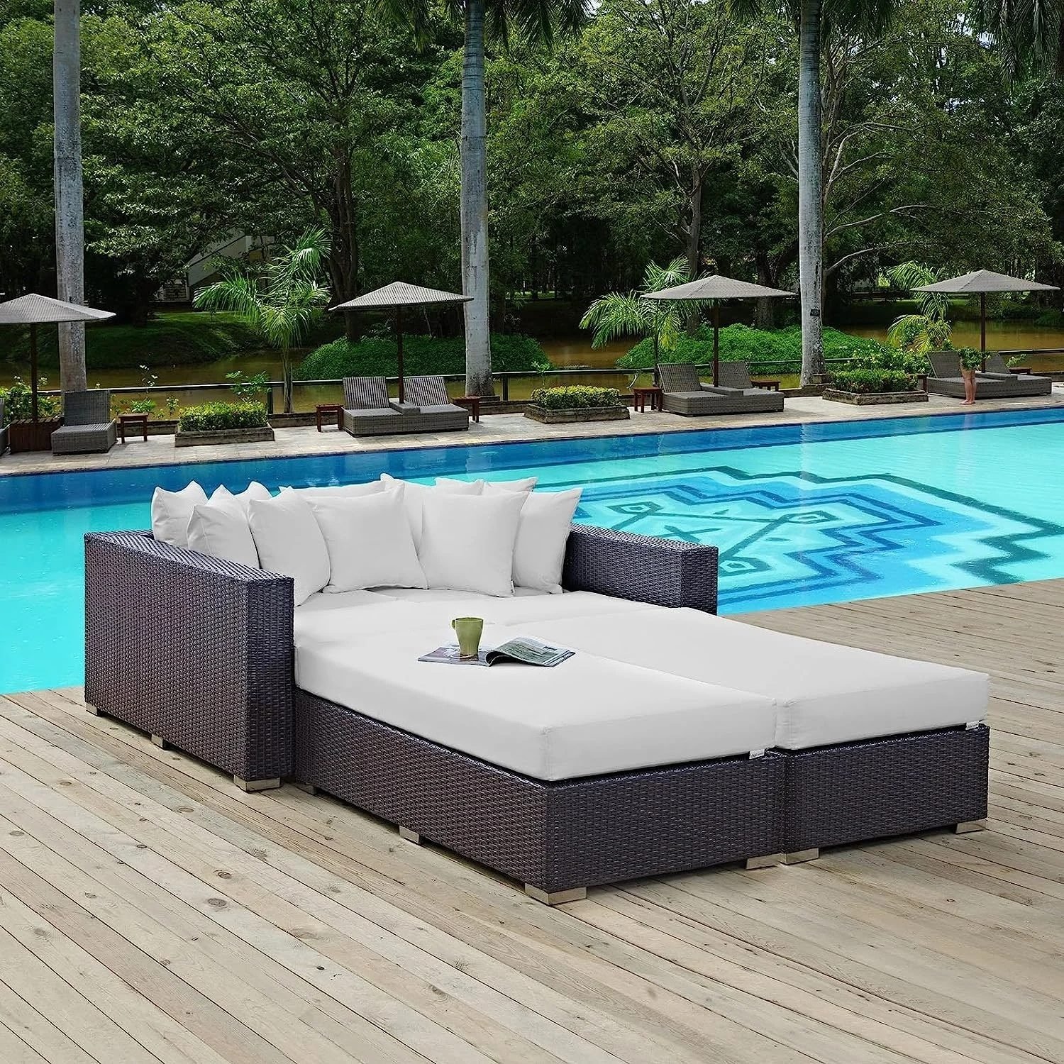 3pcs Outdoor Rattan & Wicker Sofa Daybed (Dark Brown/White)