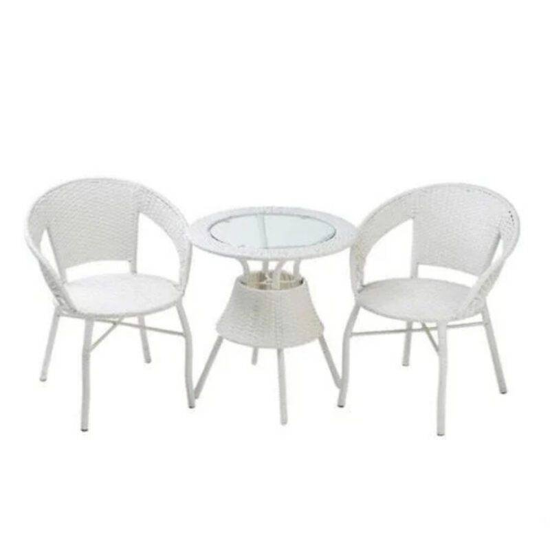 3-Piece Wicker Patio Furniture Set: White Outdoor Chairs and Coffee Table