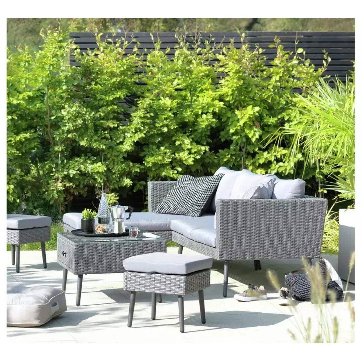 DEVOKO 4-Piece Outdoor Wicker Patio Furniture Set in Grey