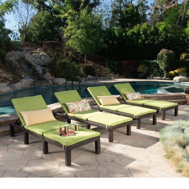 DEVOKO Set of 4 Outdoor Wicker Chaise Loungers(Dark Brown & Green)
