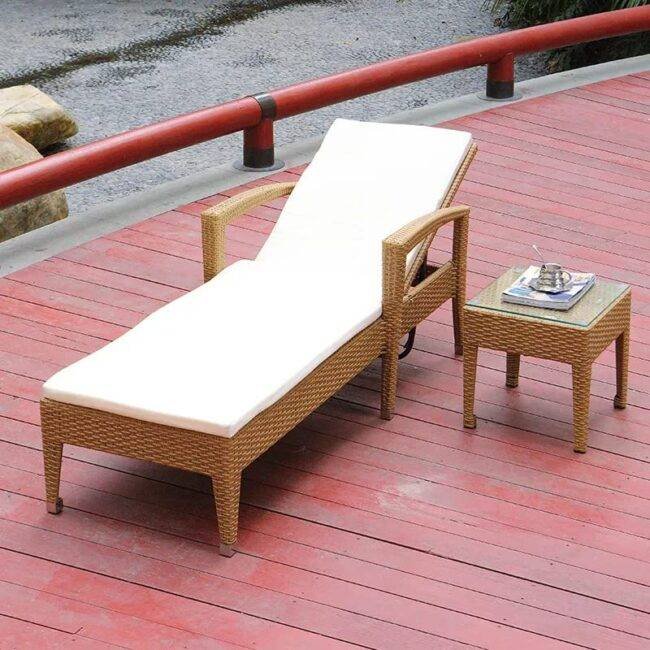 DEVOKO Double Chaise Lounge (Beige/Off White)