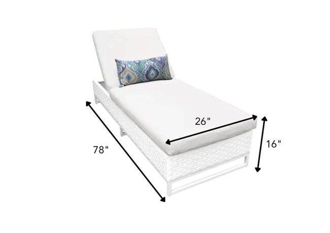 DEVOKO White Wicker Lounger - Image 2