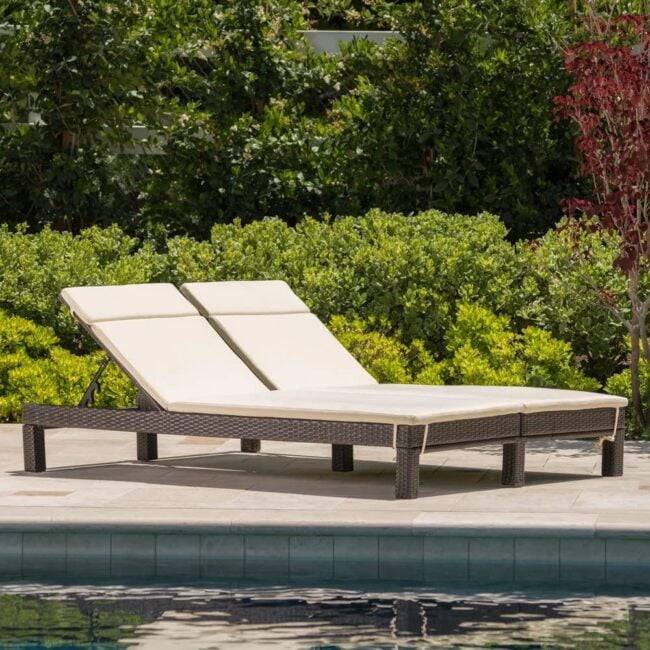 DEVOKO Premium Rattan Lounge Chairs Set of 2 - Dark Brown & Cream - Image 5