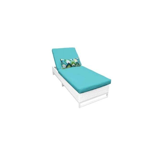 DEVOKO White Wicker Lounger - Image 3
