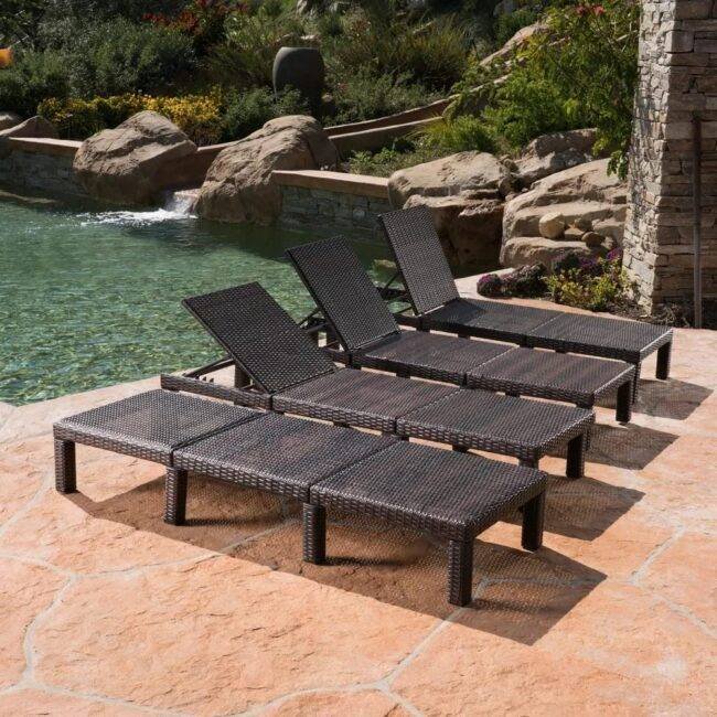 DEVOKO Set of 4 Outdoor Wicker Chaise Lounge Chairs with Adjustable Recline and Removable Cushions - Image 3