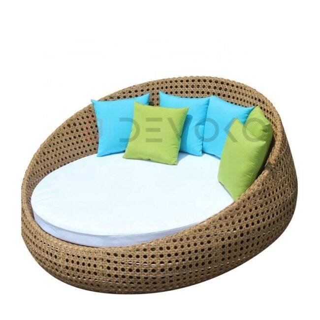 Honey Wicker Round Daybed: Unique Outdoor Furniture Set - Image 5