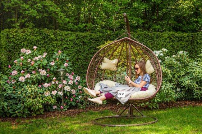 Double Seater Rattan & Wicker Swing (Brown & Cream) - Image 6