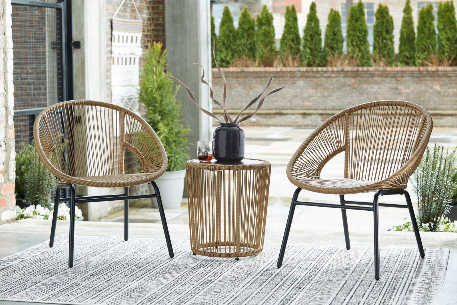 DEVOKO Indoor/Outdoor Rope Bistro Set 3-Piece (Beige)
