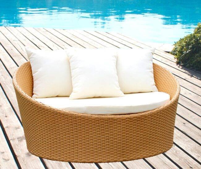 Beige & White Rattan Daybed Furniture Set