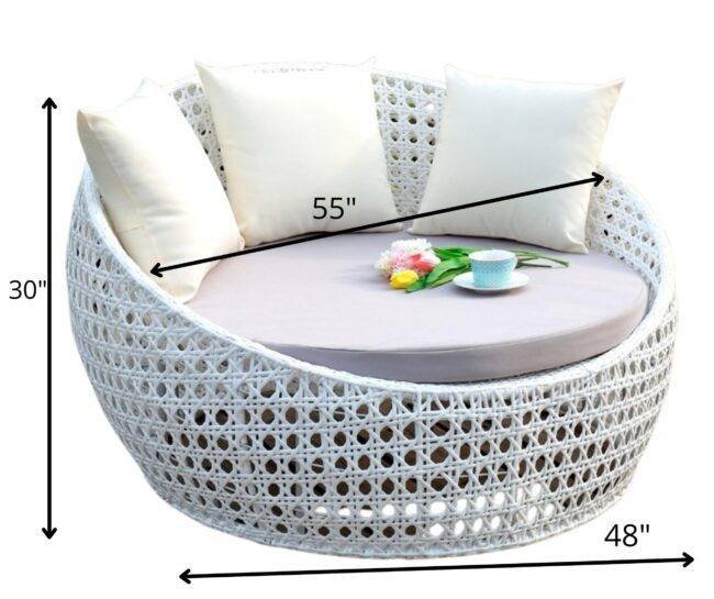 Unique Round Daybed Set: White Wicker & Off-White Cushion - Image 4