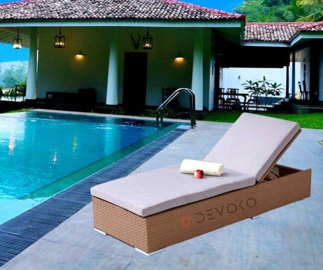 Outdoor Rattan Wicker Sun Lounger Recliner Chair Garden (Beige & Grey)