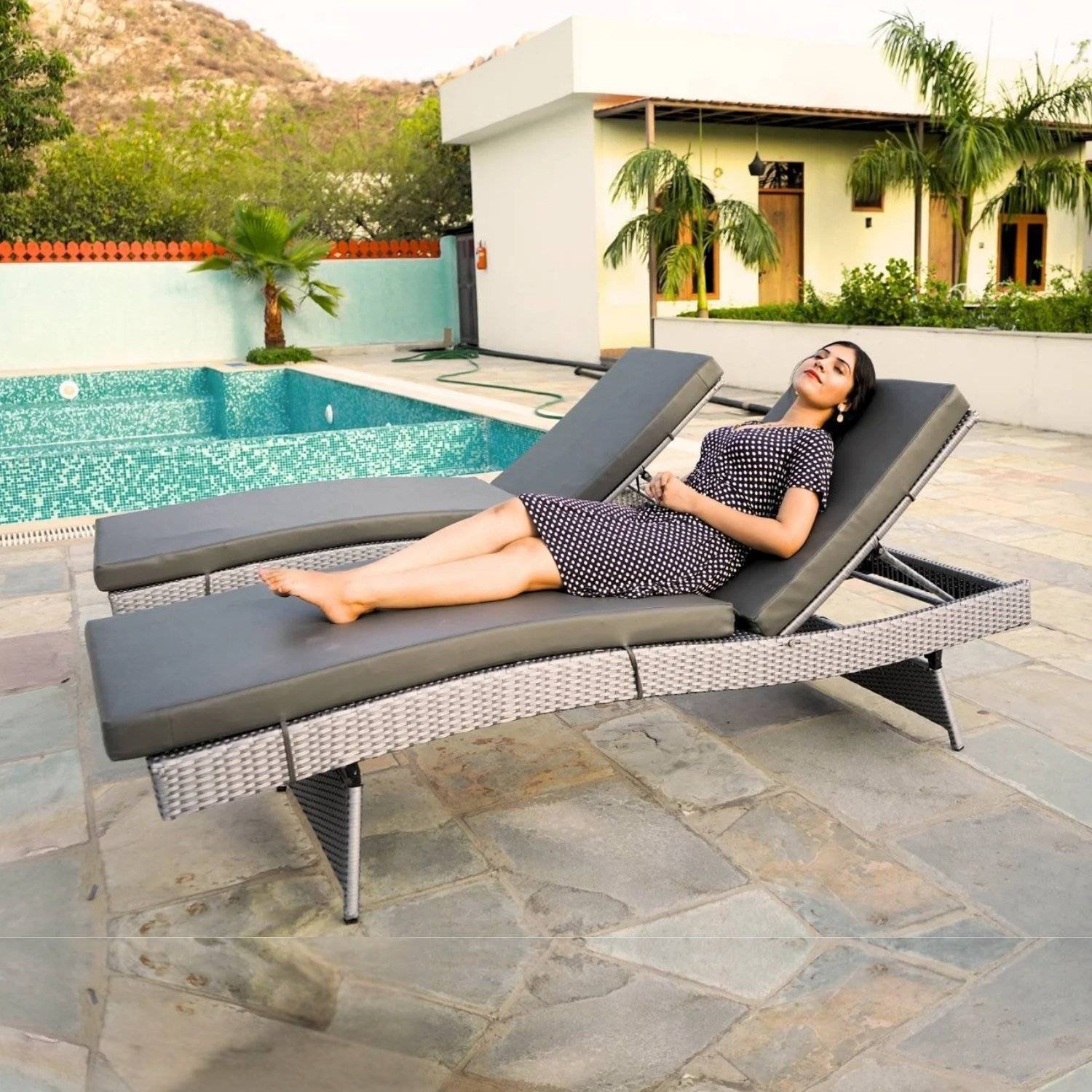 All-Weather HDPE Wicker Outdoor Chaise Lounge Chair Set of 2 (Silver Grey & Grey)