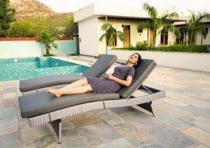 All-Weather HDPE Wicker Outdoor Chaise Lounge Chair Set of 2 (Silver Grey & Grey)