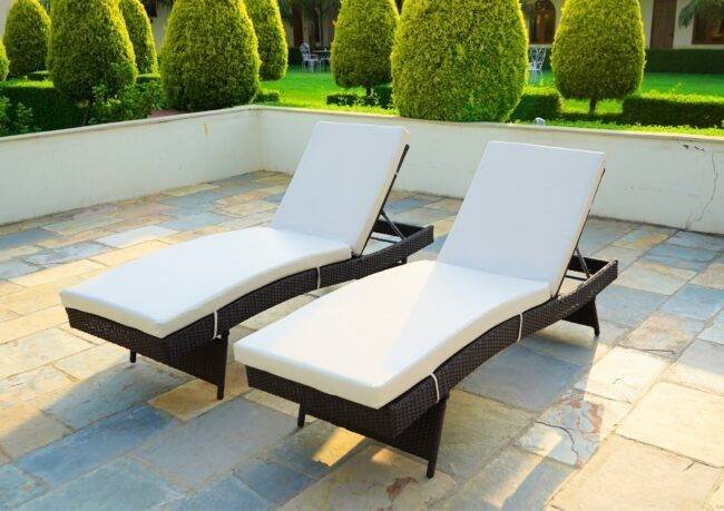Set of 2 Outdoor Patio Recliner Lounger Chair with All Weather Cushions (Dark Brown & Off-white) - Image 3