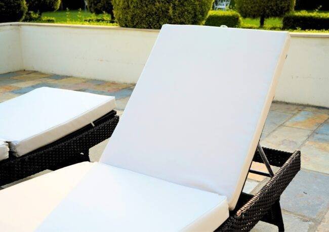 Set of 2 Outdoor Patio Recliner Lounger Chair with All Weather Cushions (Dark Brown & Off-white) - Image 5