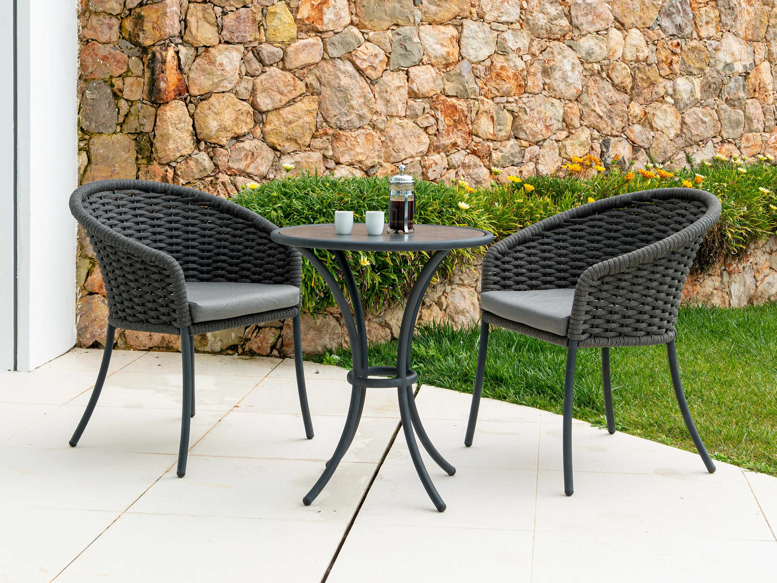 3-Piece Outdoor Rope Patio Set (Grey)